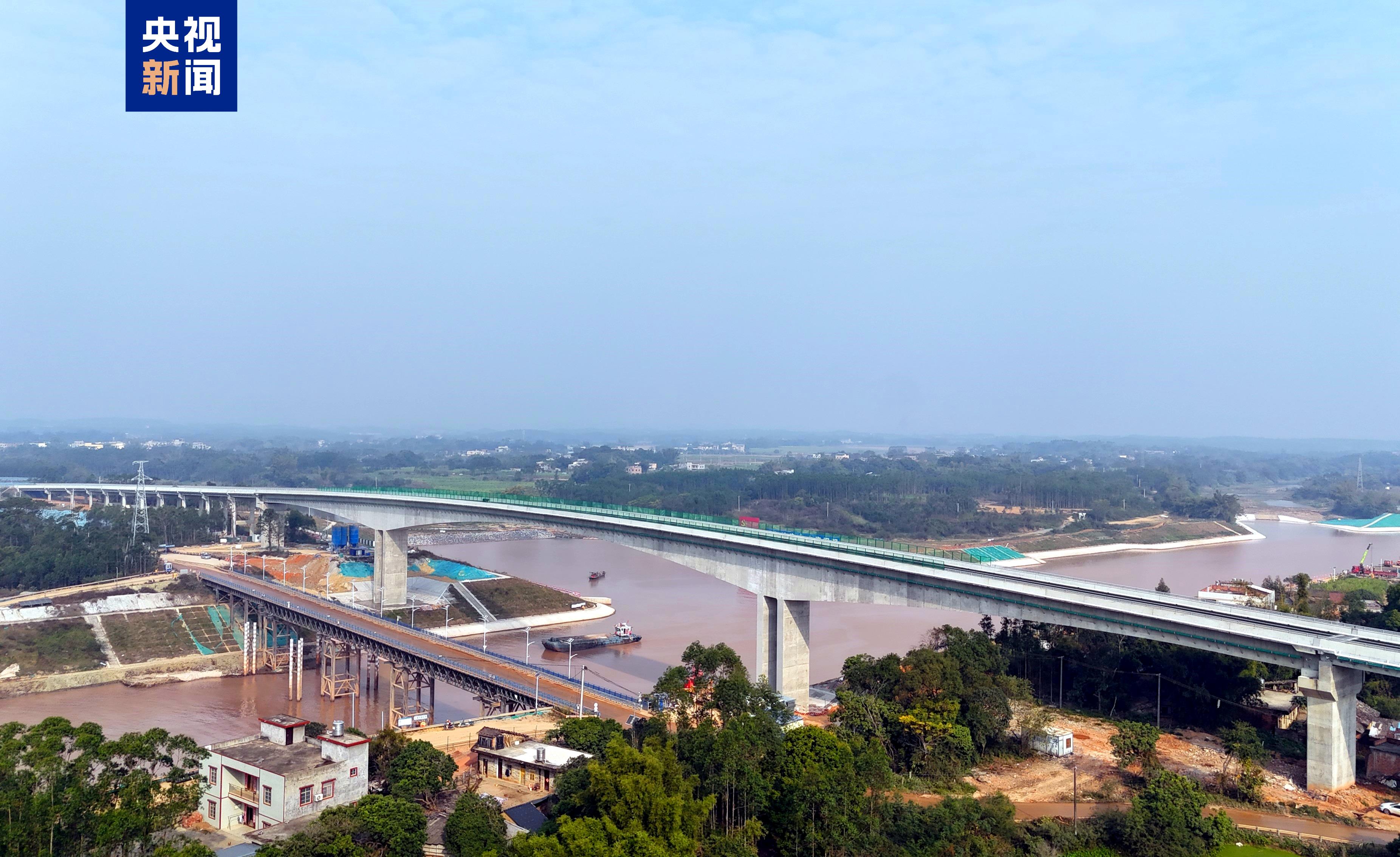 △平陆运河大田坪村大桥建成通车