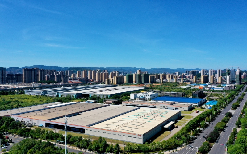 咸宁国家高新区俯瞰。夏正锋摄