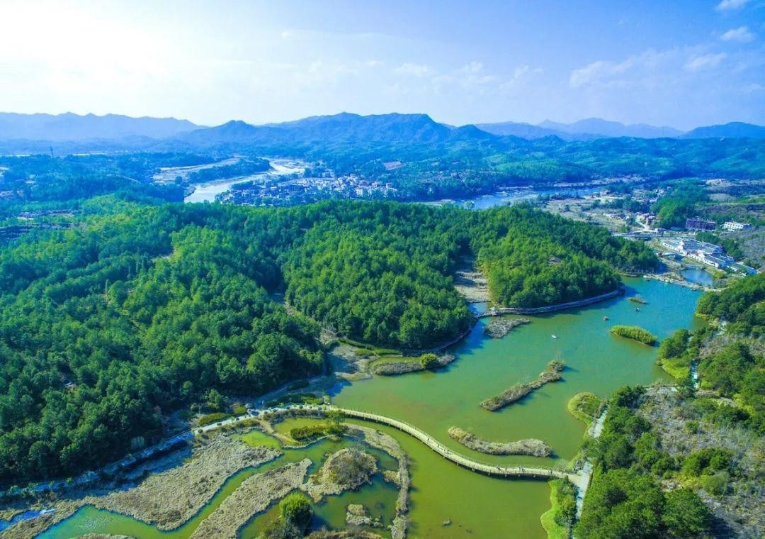 福建长汀县水土流失治理后新貌。福建省水利厅供图