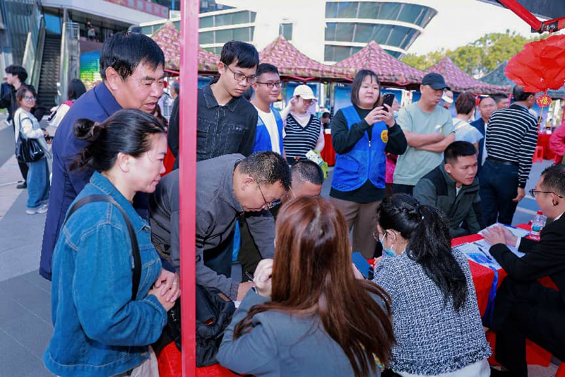 招聘会现场。主办方供图