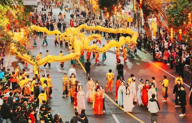 府城元宵换花节盛景。海口旅文局供图