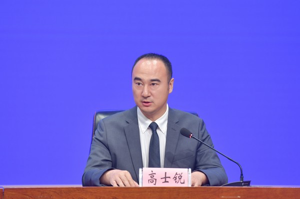 黑龙江省疾病预防控制中心监测预警与应急指挥中心主任高士锐。纪勇摄